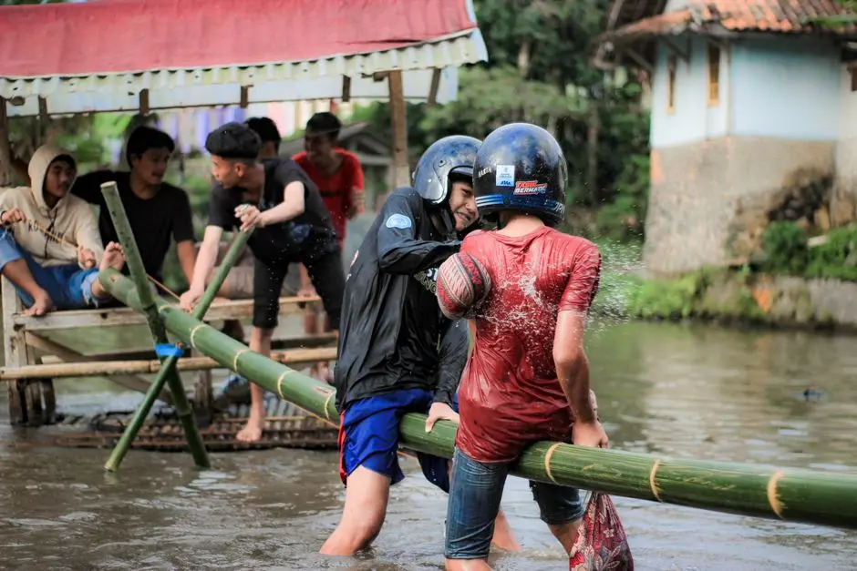 alt Suasana turnamen Mobile Legends lokal di Weda